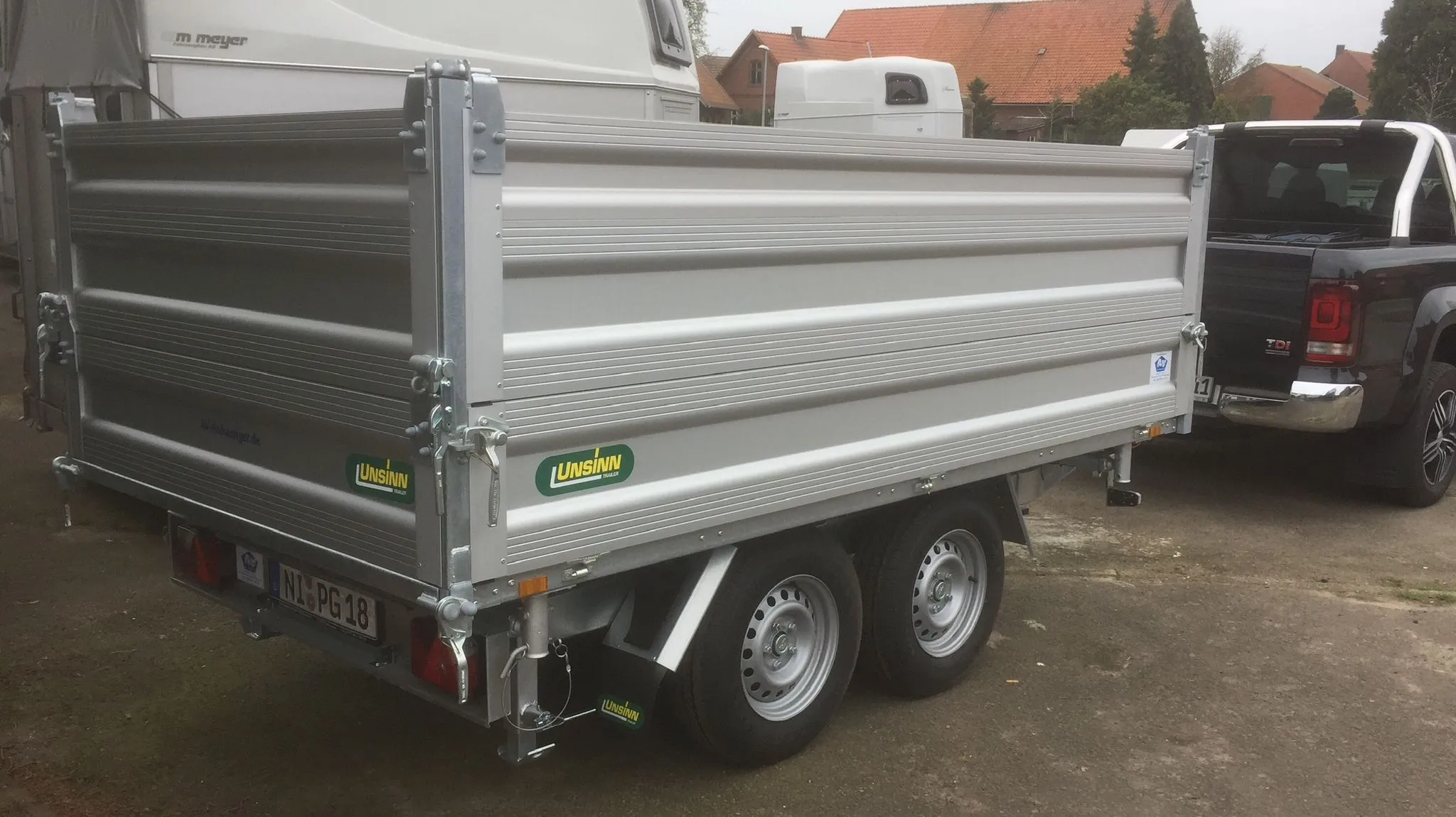 Humbaur Dreiseitenkipper HTK 3000.31 - Hauptbild