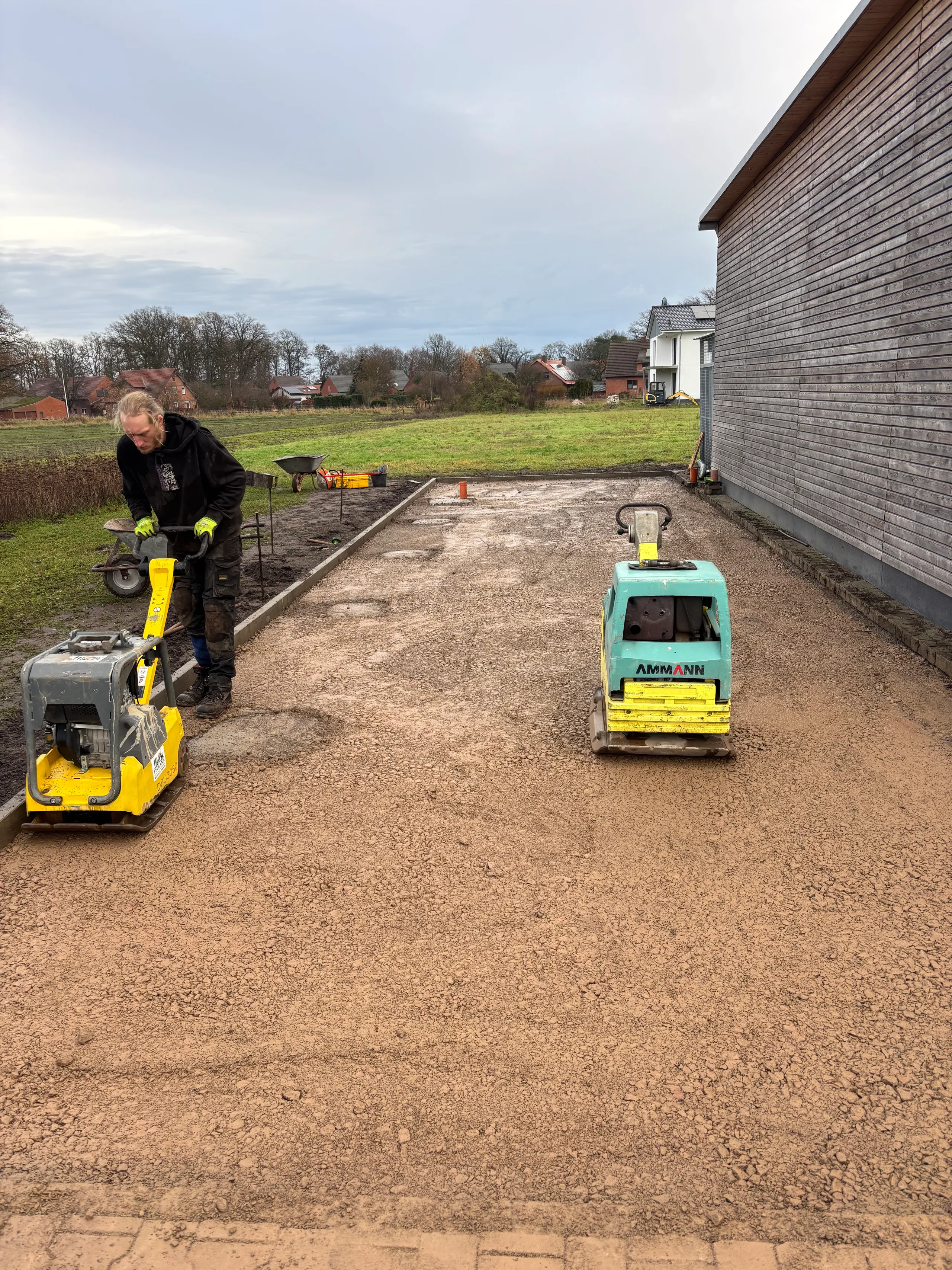 Rüttelplatte Ammann AVH 1850 Ansicht 2